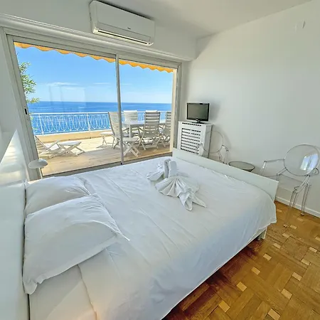 Apartament Stunning Rooftop Retreat On The Promenade Des *